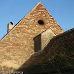 U Kostela *