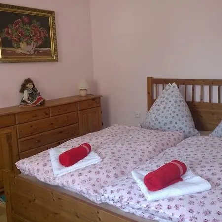 U Kostela Gospodarstwo wiejskie *