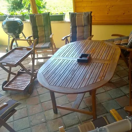 Casa de Campo U Kostela Lukov (Znojmo)