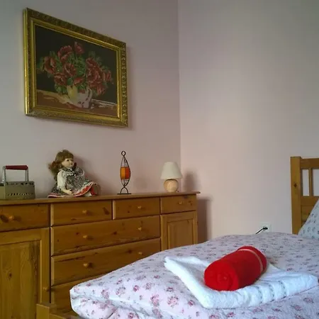 U Kostela