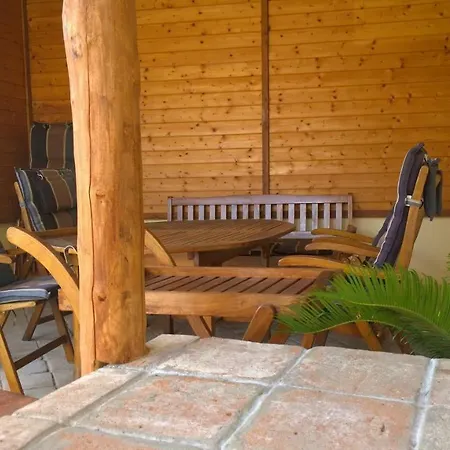 U Kostela Εξοχικό σπίτι Lukov (Znojmo)