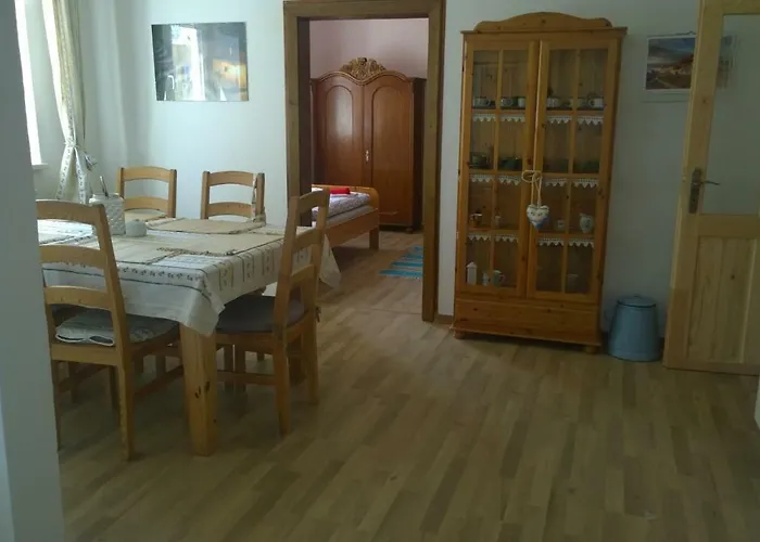 U Kostela Lukov