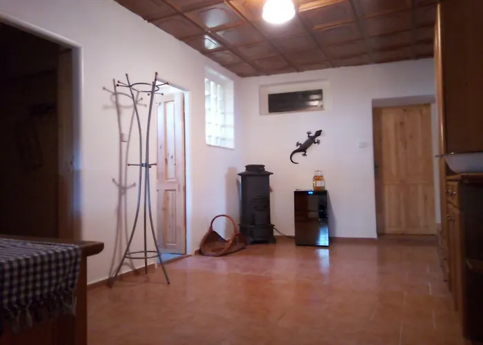 U Kostela